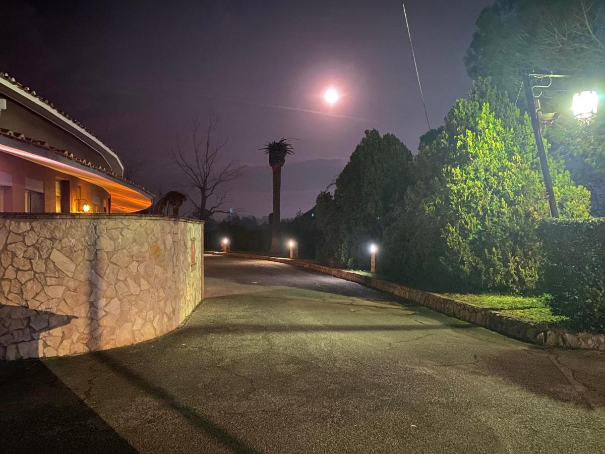 American Motel Чистерна-ді-Латіна Екстер'єр фото